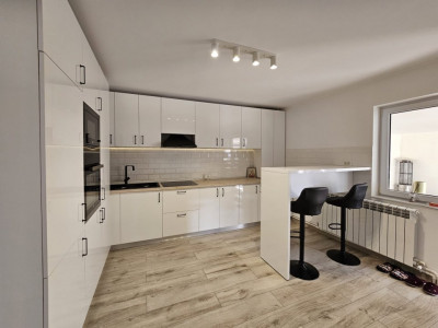Vila P+M , Lux , Lumina