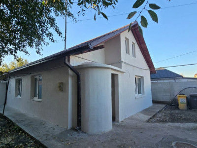 Oportunitate ! Casa in zona de sud Navodari la pret de apartament